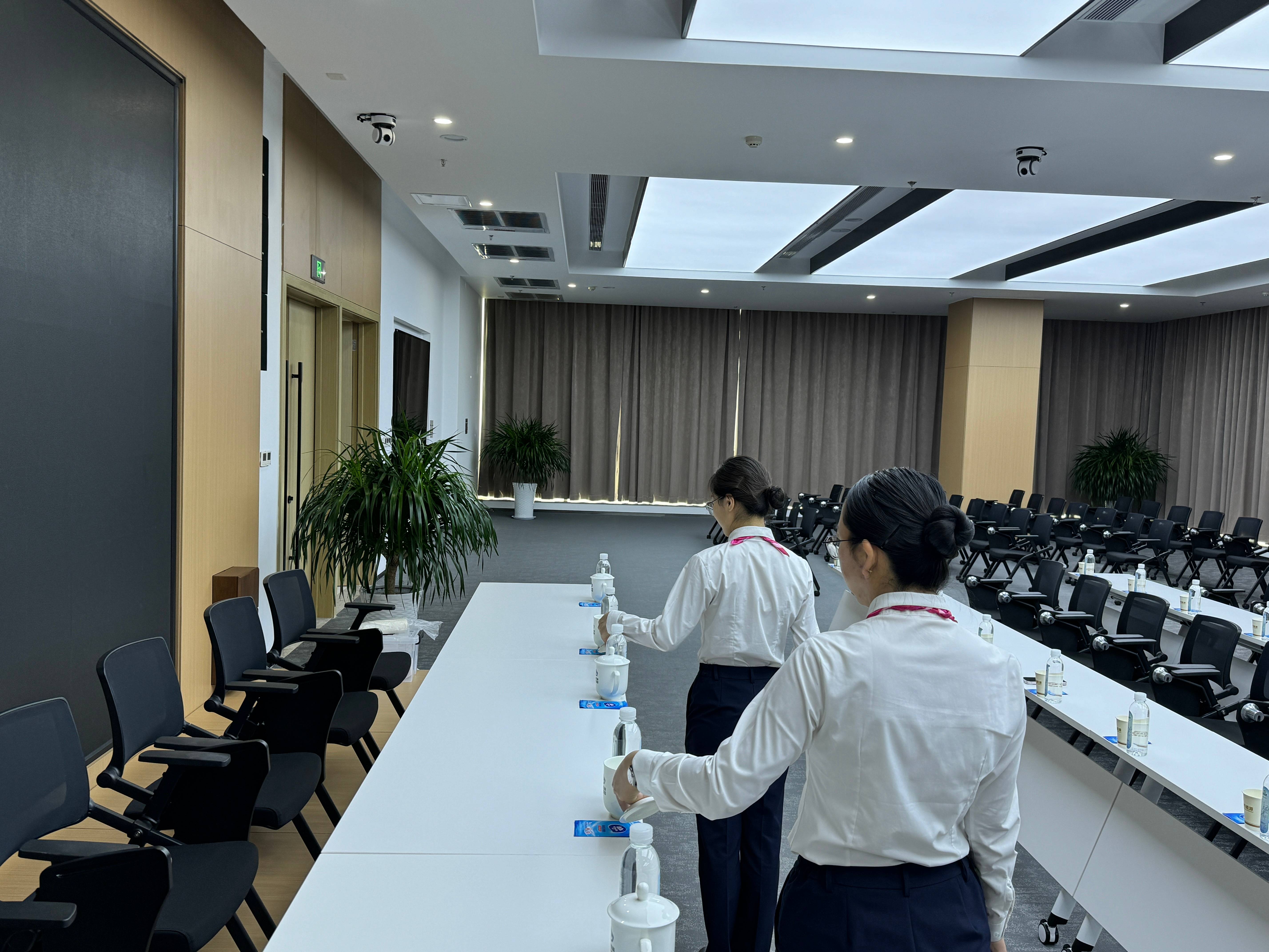 ������app