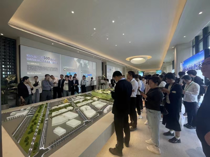 ������app